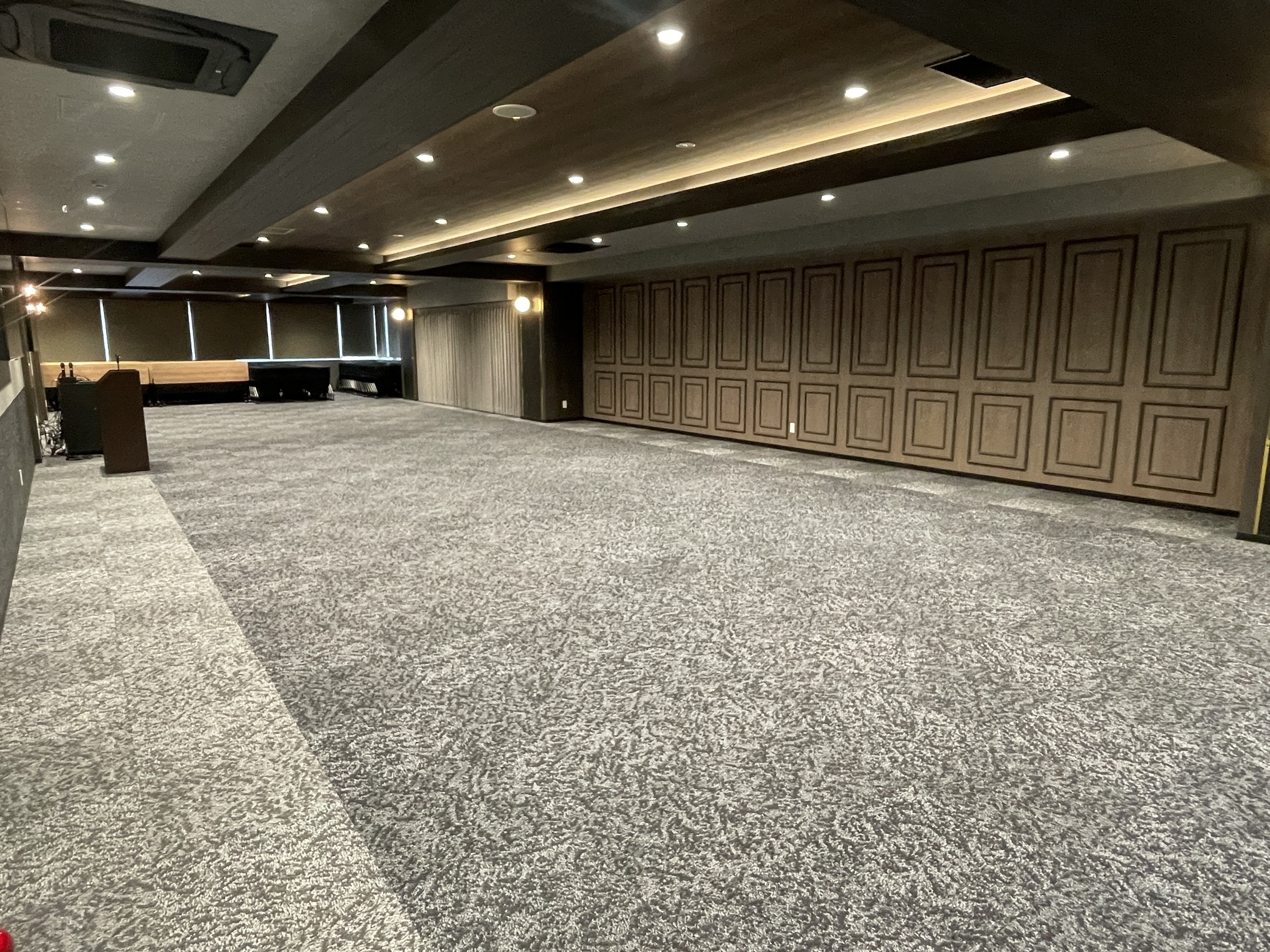 TIME SHARING 新橋駅前5F